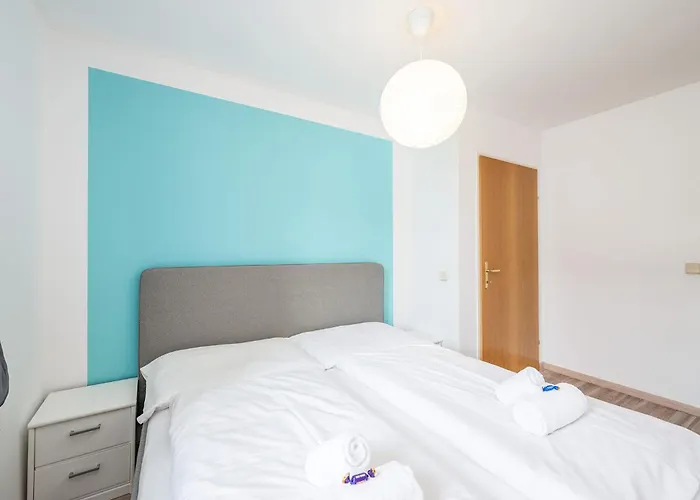 Апартаменты Base - By Mynests