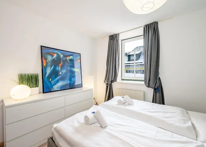 Апартаменты Base - By Mynests